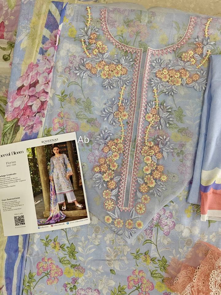img_roheenaz_lawn_awwal_boutique