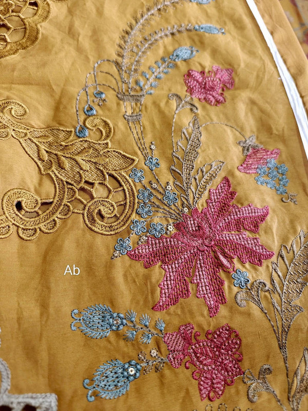 img_maria_b_lawn_awwal_boutique