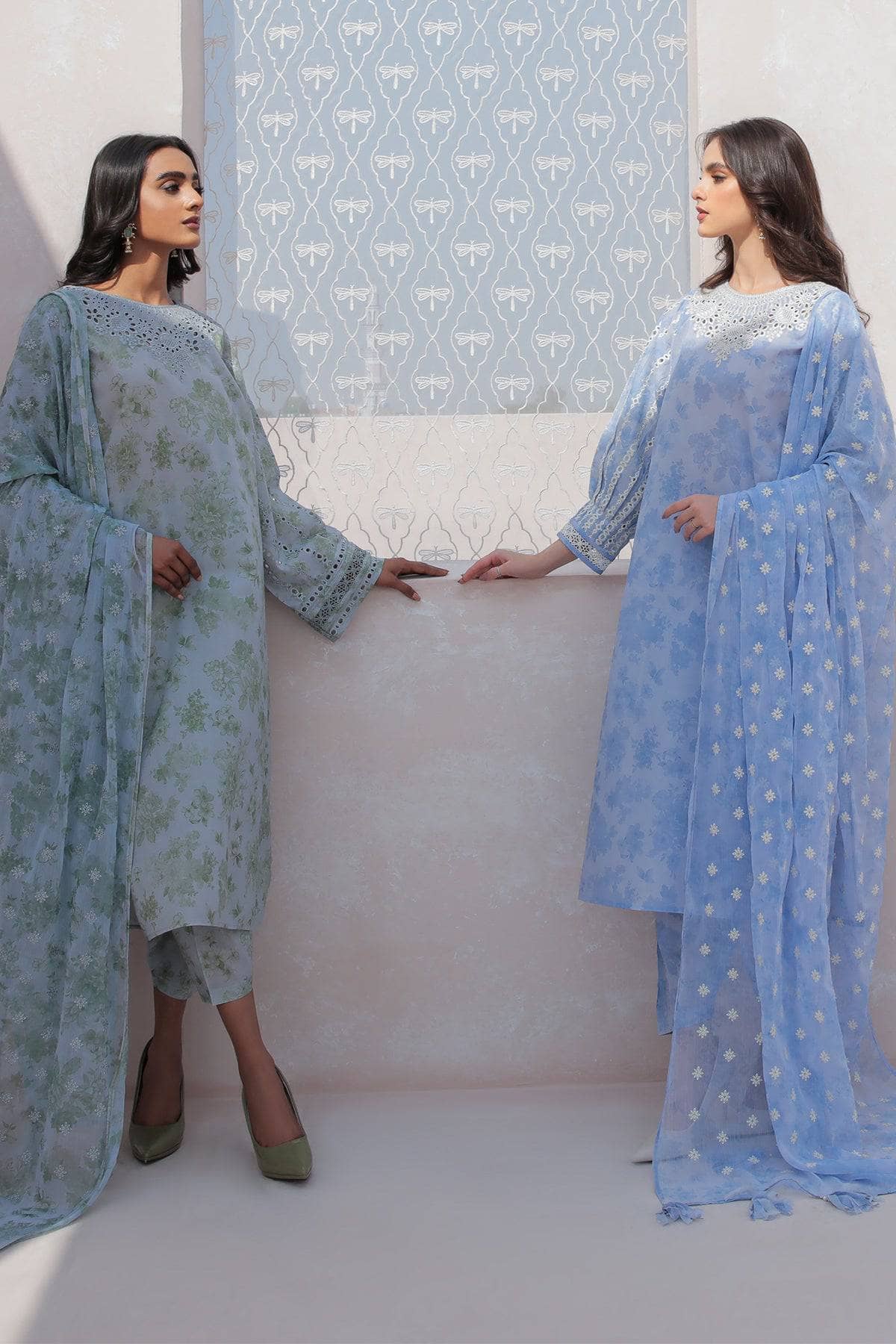 img_baroque_lawn_23_awwal_boutique