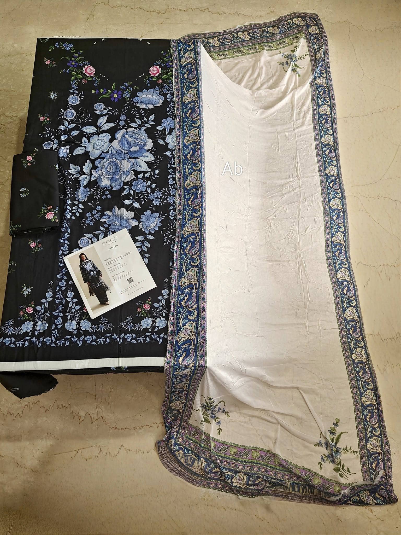 img_zara_shahjahan_coco_prints_awwal_boutique