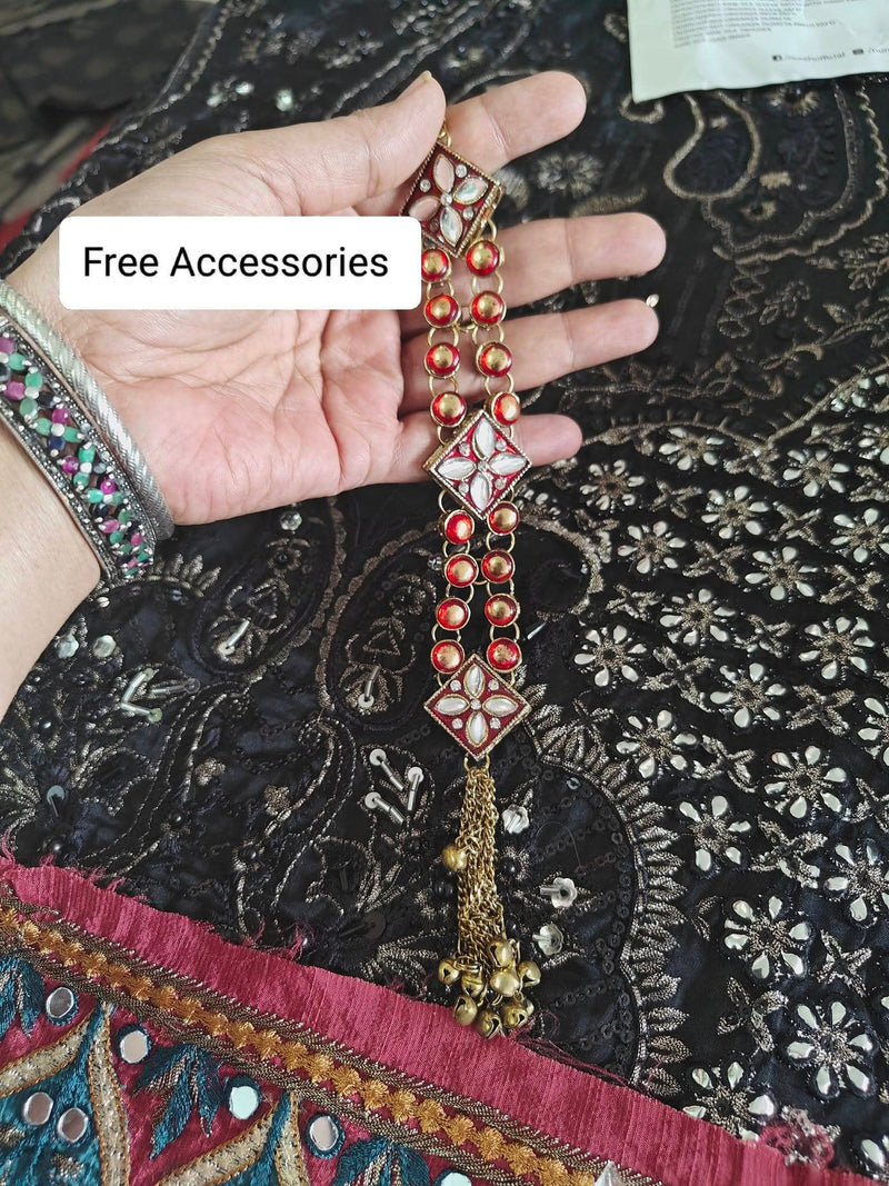 img_open_pic_nurehjhoomro_awwal_boutique