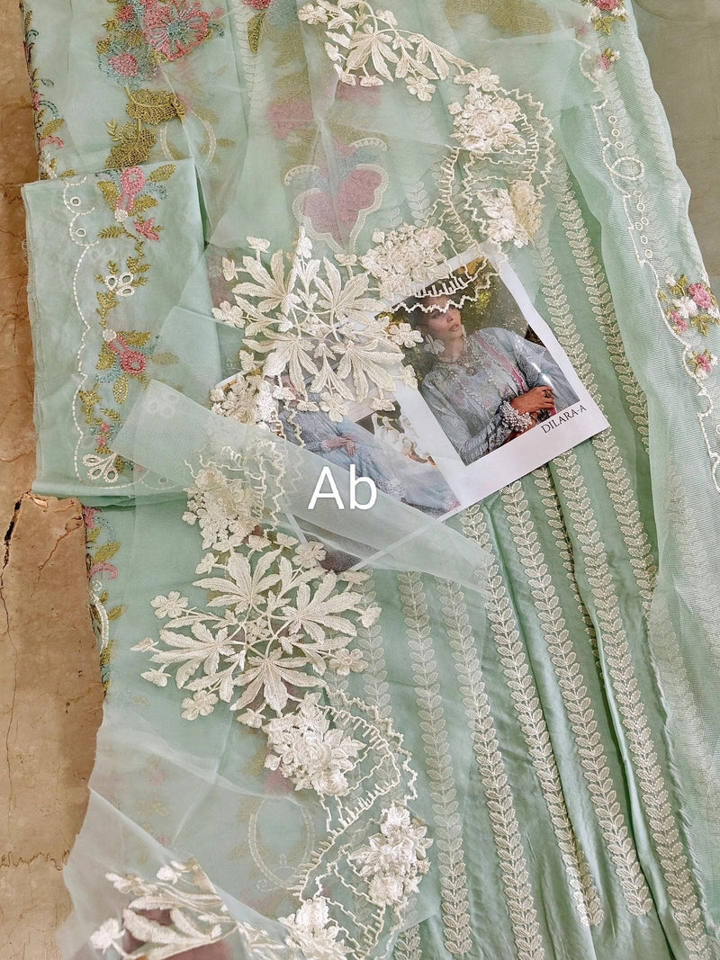 Open Pic/Saira Shakira Lawn 25/DILARA-A/Sky