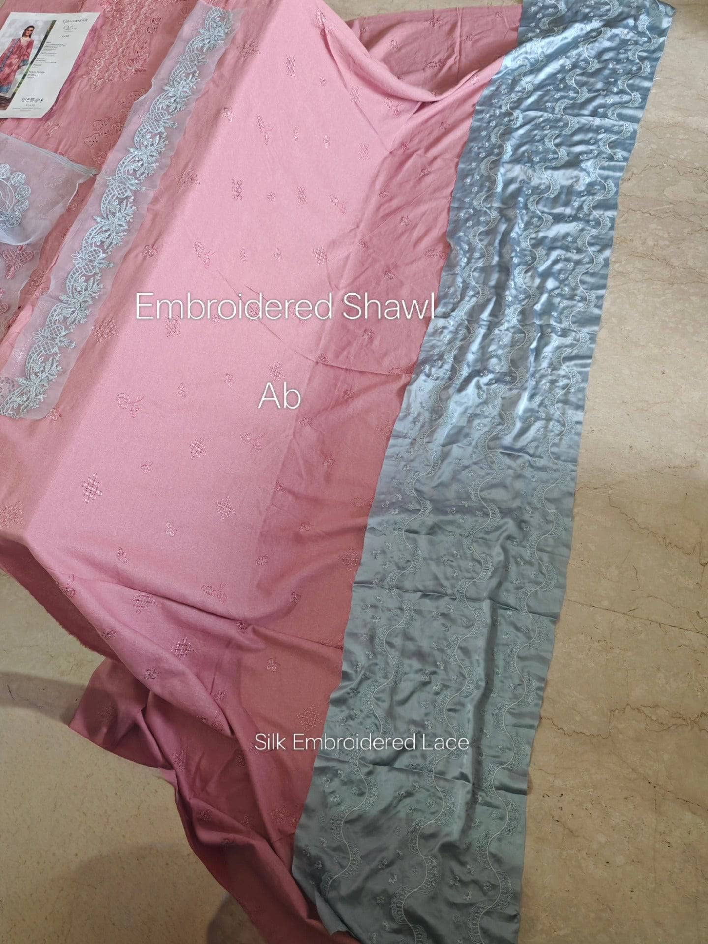 img_qalamkar_q_line_linen_awwal_butique