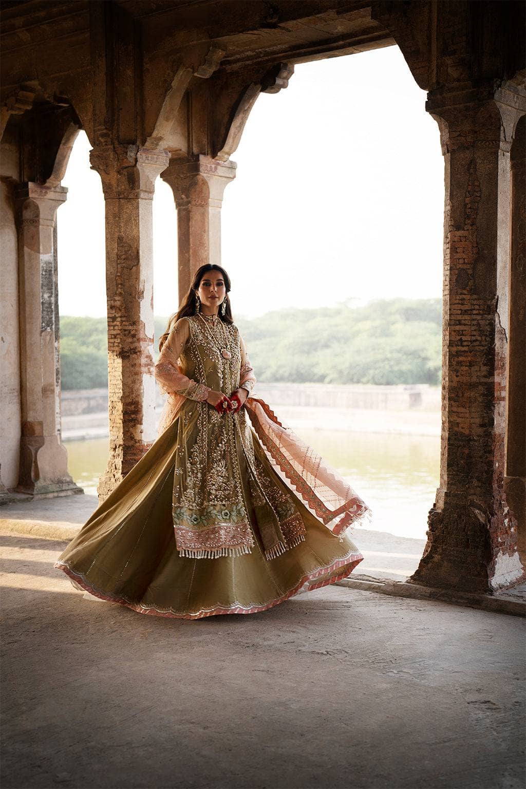 img_ajr_couture_awwal_boutique