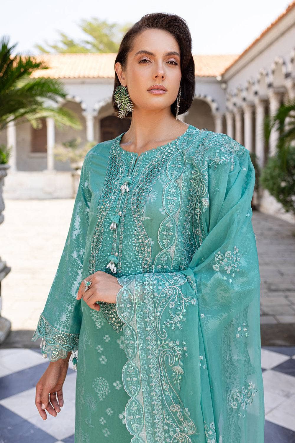 img_nureh_summer_jacquard_exclusive_lawn_awwal_boutique