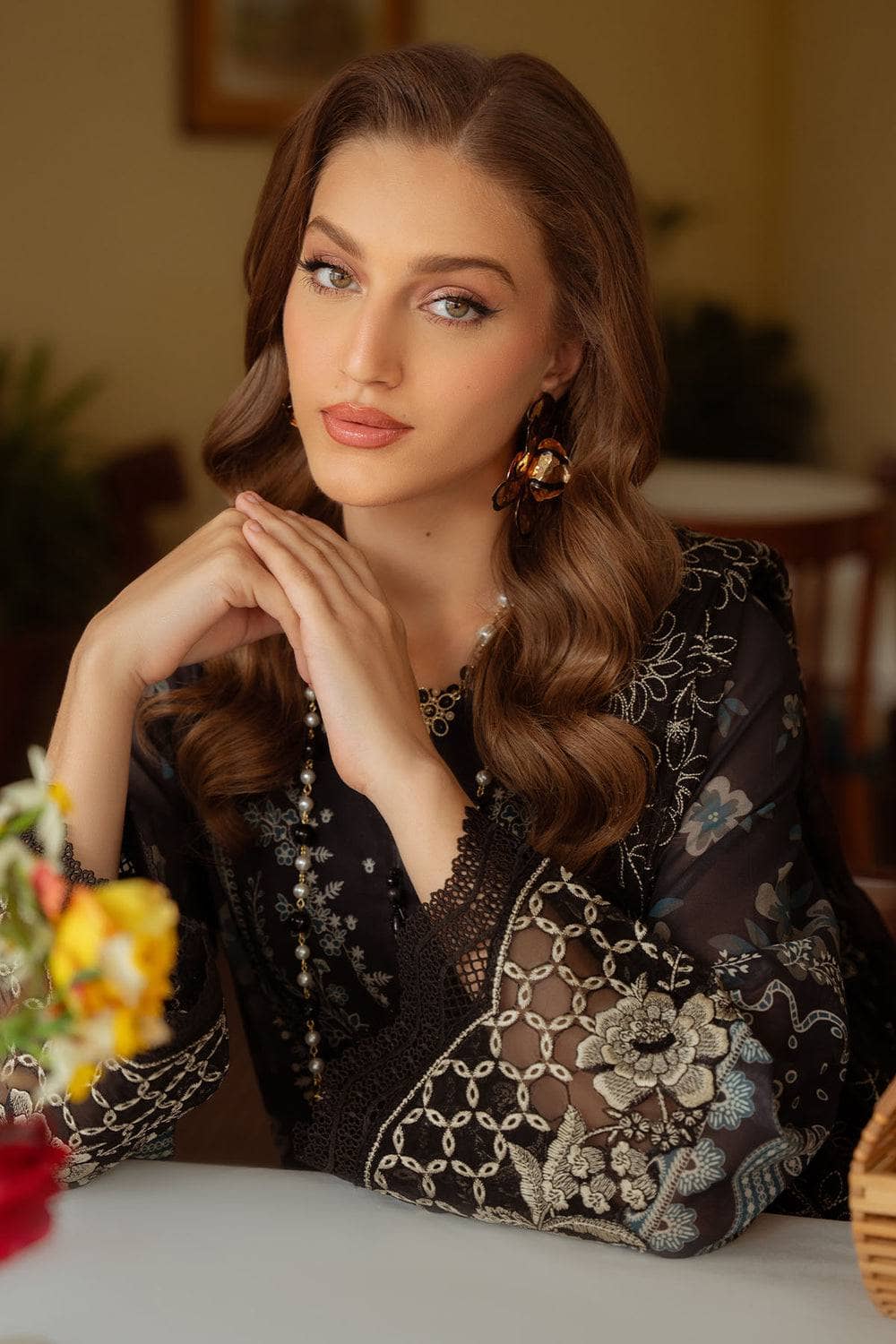 img_nureh_maya_swiss_lawn_awwal_boutiue