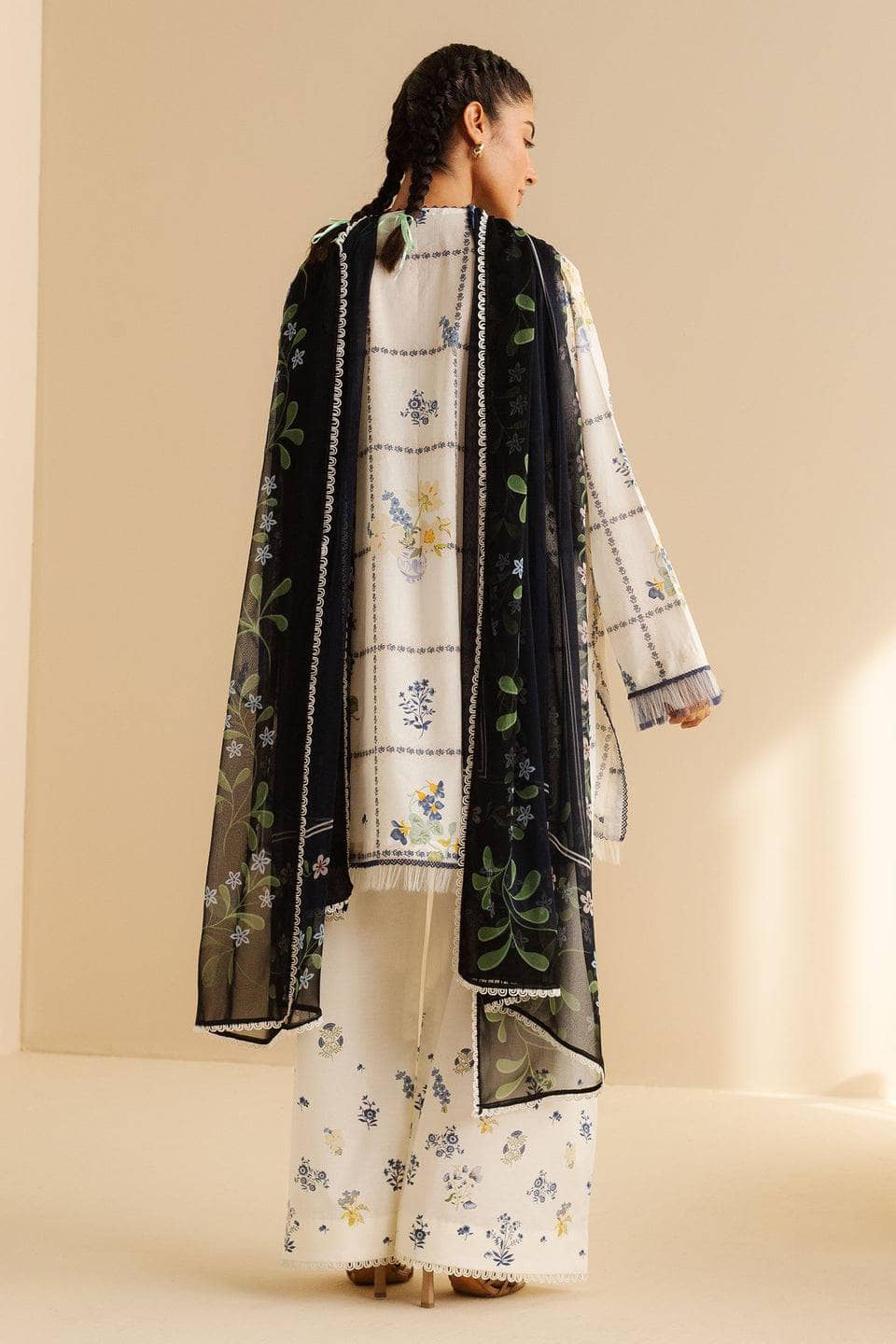 img_coco_prints_by_zara_shahjahan_awwal_boutique