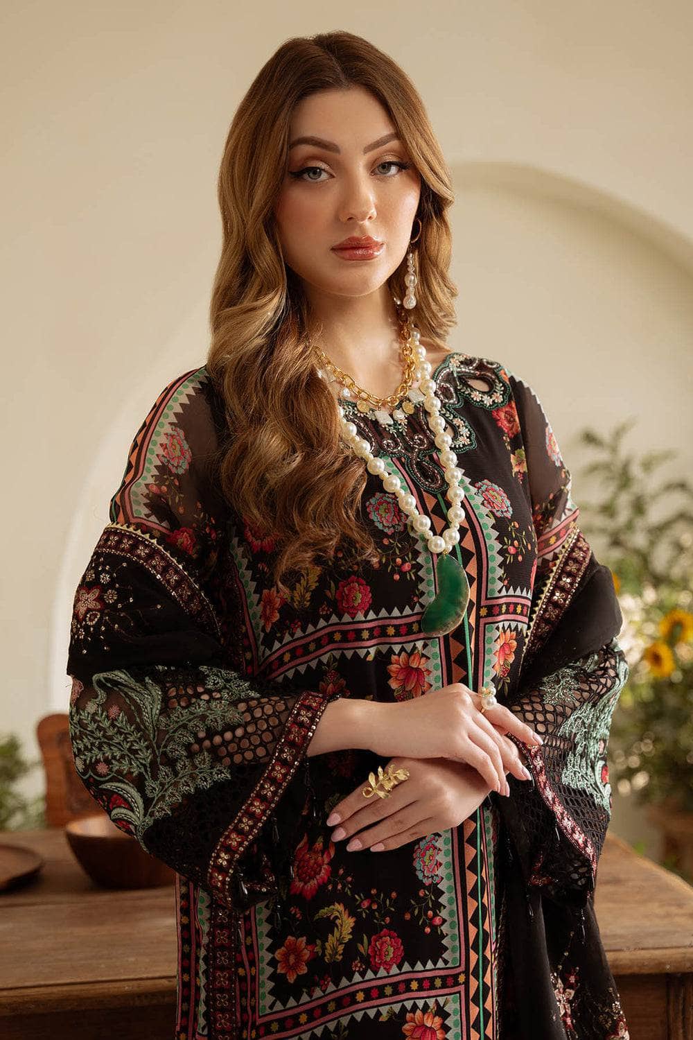 img_nureh_amaya_luxury_formals_awwal_boutique