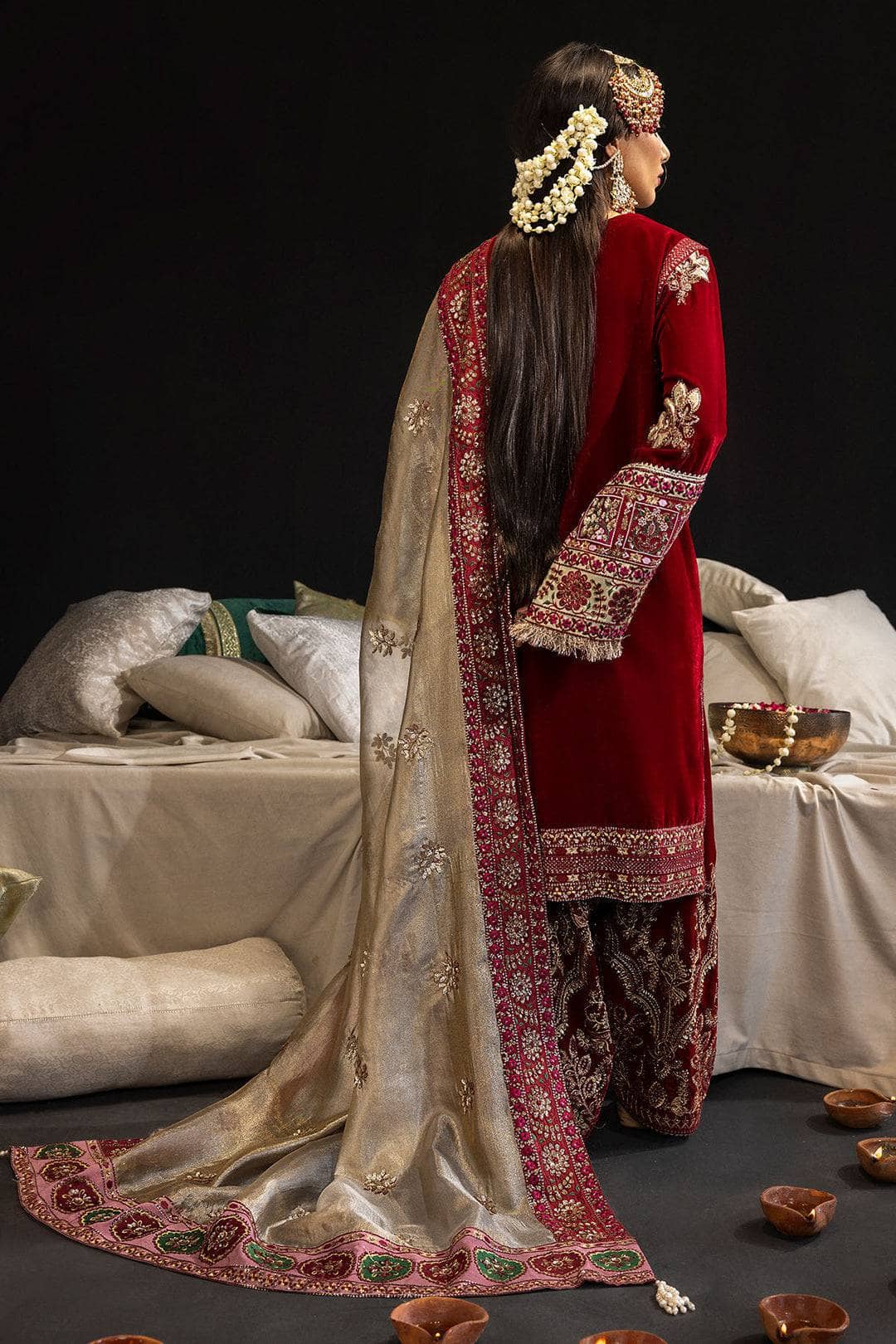 img_nureh_velvet_awwal_boutique