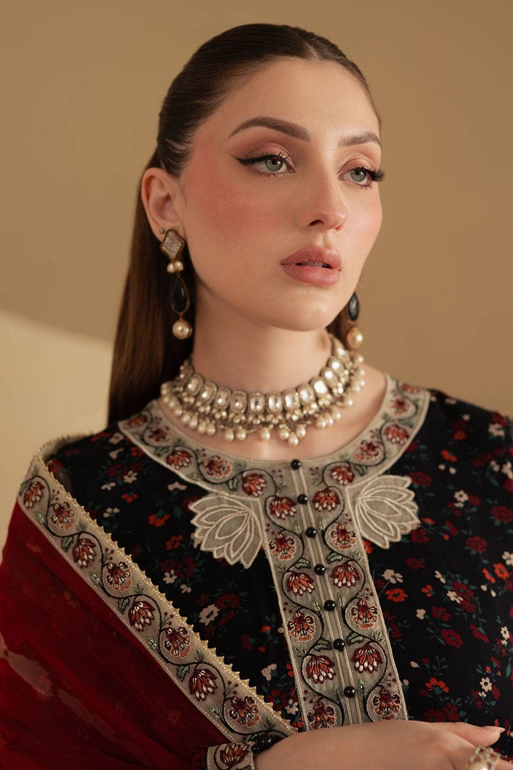 Nureh Amaya Luxury Formals/AM 18