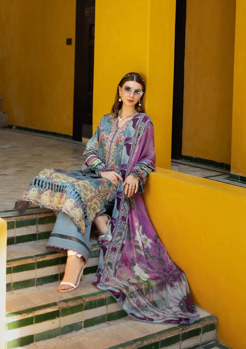 img_elaf_signature_lawn_24_awwal_boutique