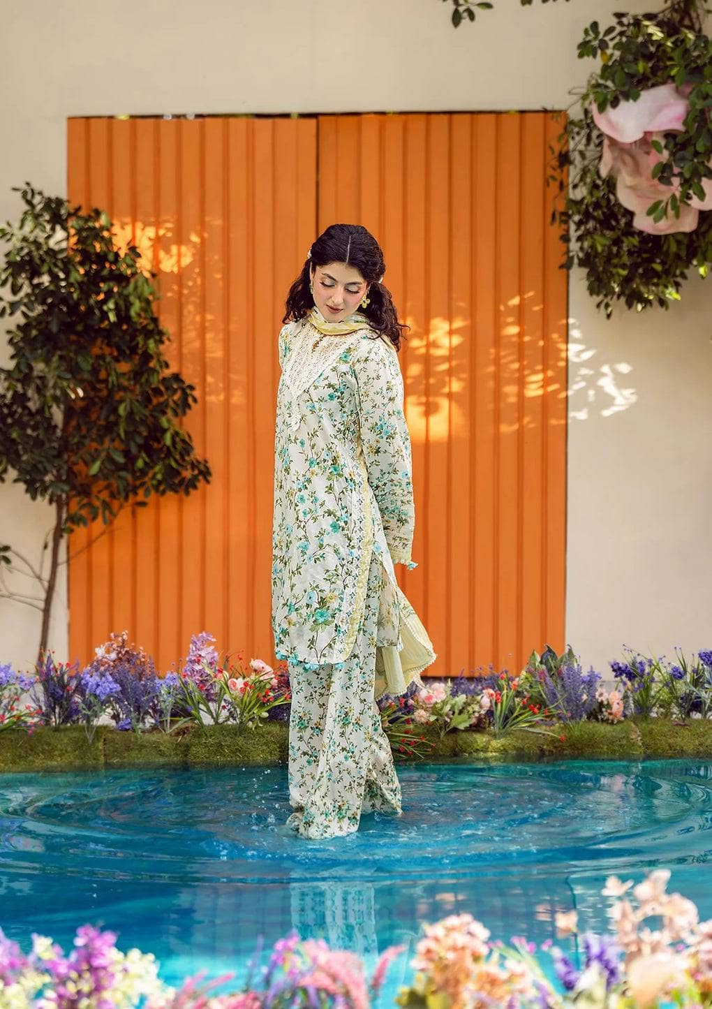 Elaf Prints 25/Vol 2/EPS-3A IVORY WHISPERS