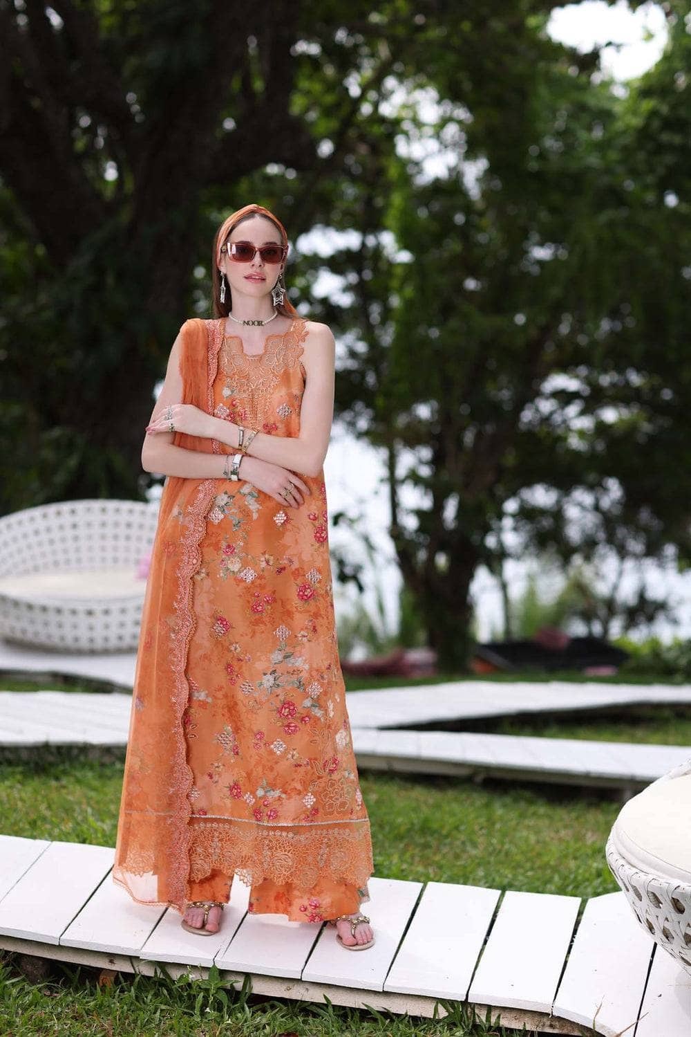 img_saadia_asad_noor_luxe_printkari_awwal_boutique