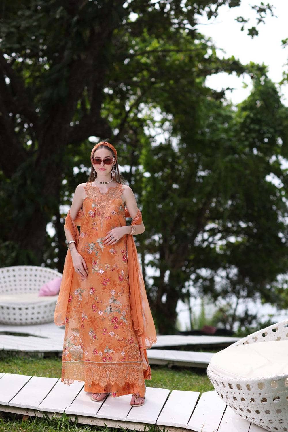 img_saadia_asad_noor_luxe_printkari_awwal_boutique