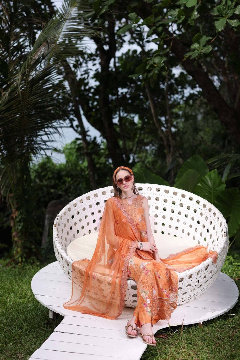 img_saadia_asad_noor_luxe_printkari_awwal_boutique