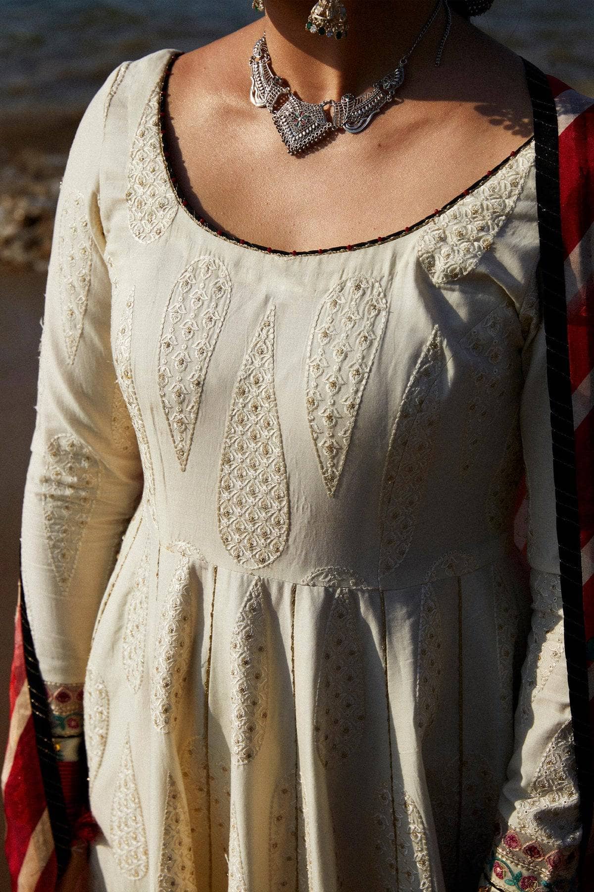 img_zara_shahjahan_lawn_24_awwal_boutique