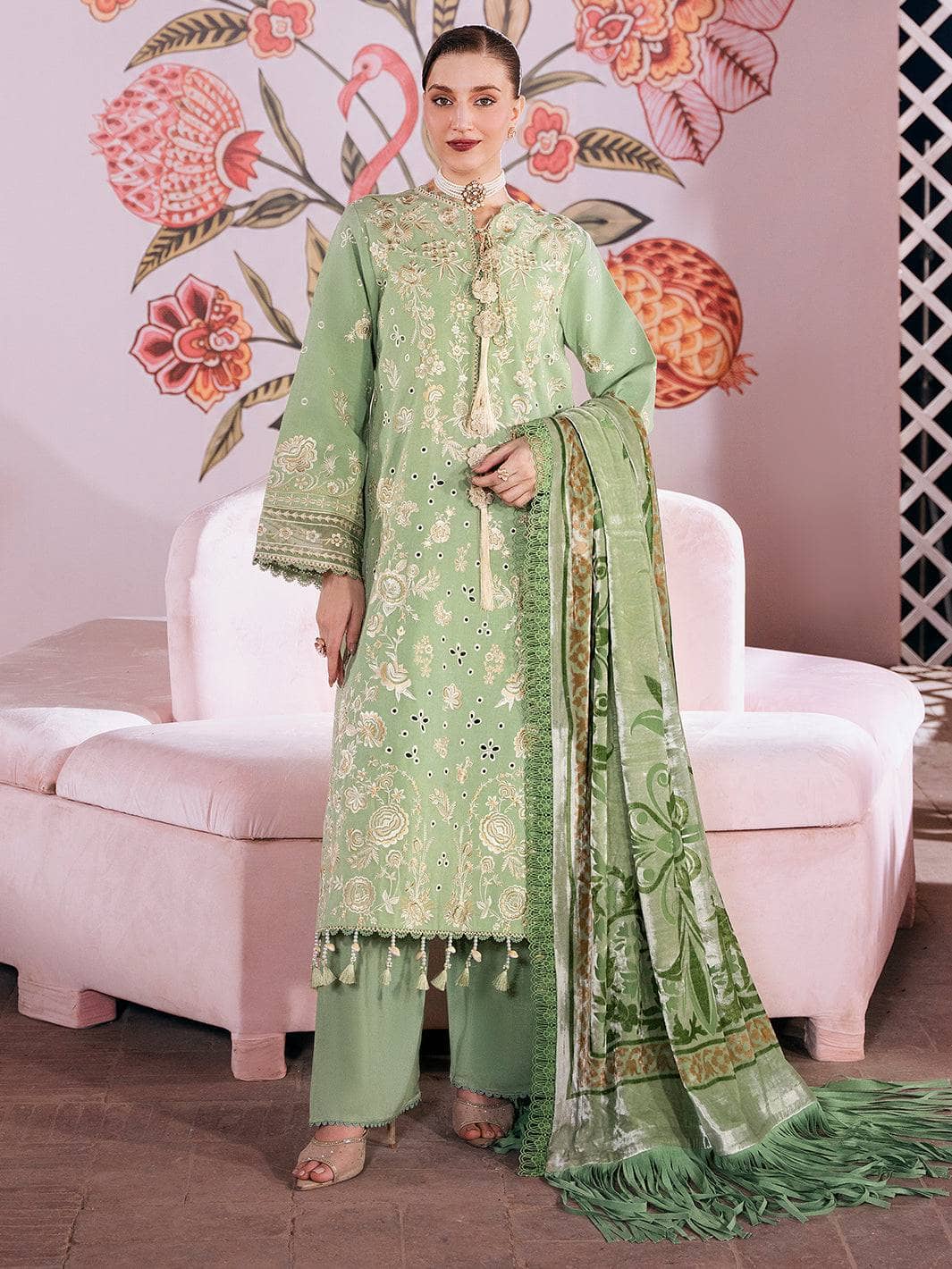img_mahnur_winter_awwal_boutique
