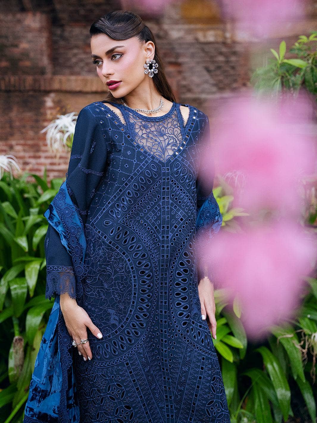img_mahnur_amelia_luxury_winter_awwal_boutique