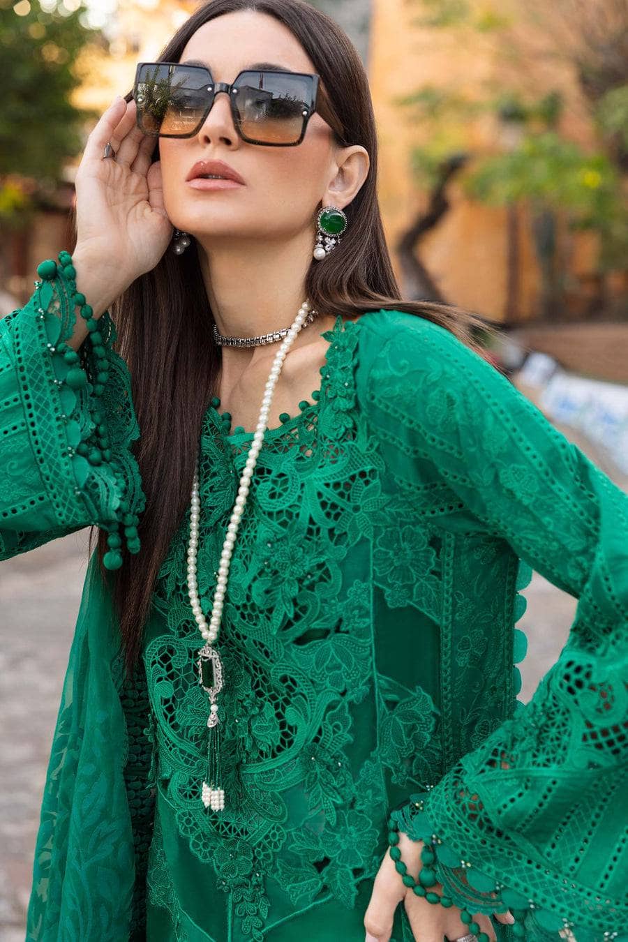 img_maria_b_luxury_lawn_awwal_boutique