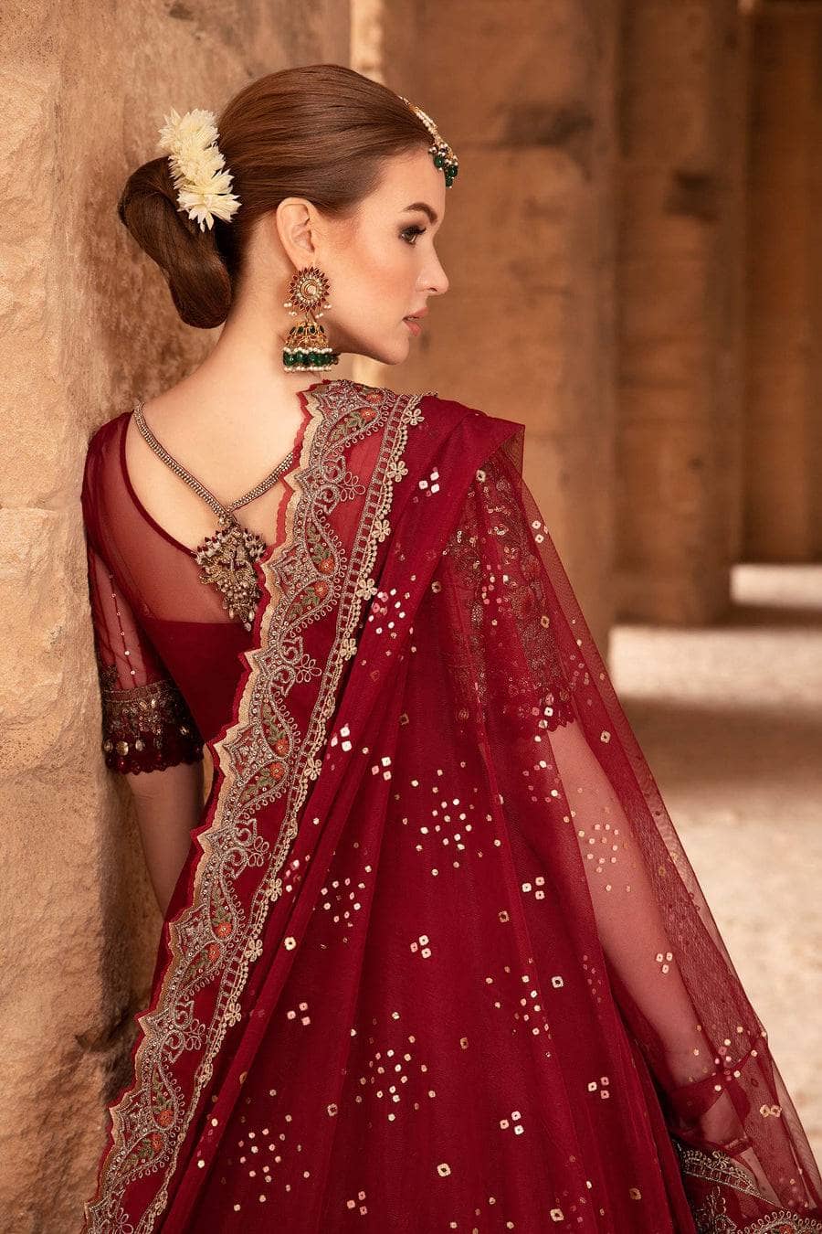 img_maria_b_lawn_24_awwal_boutique