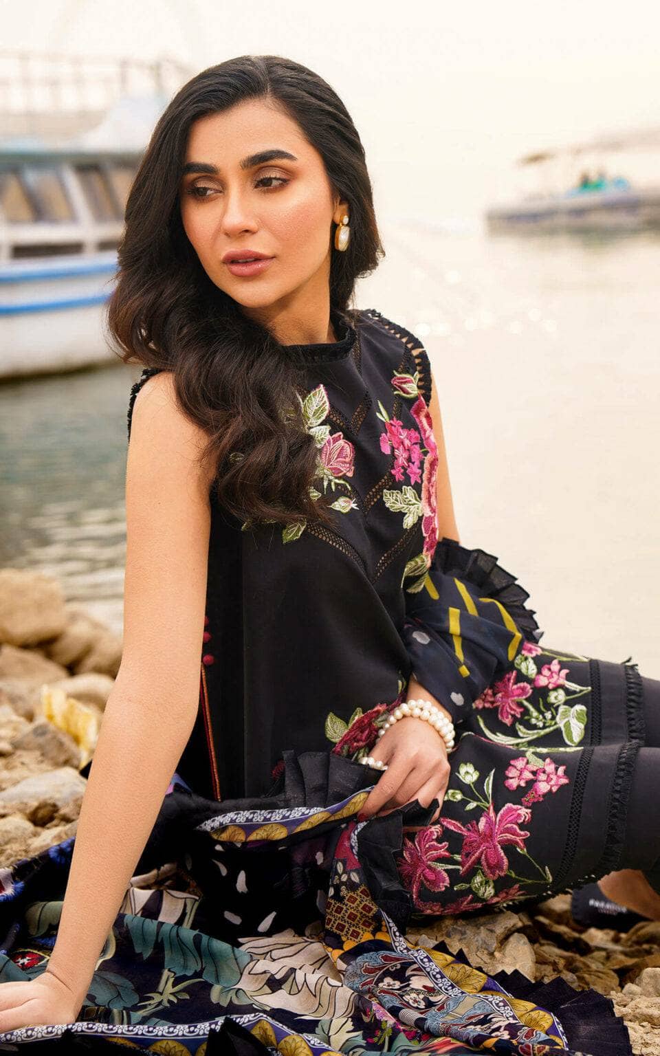 img_asifa_and_nabeel_lawn_awwal_boutique