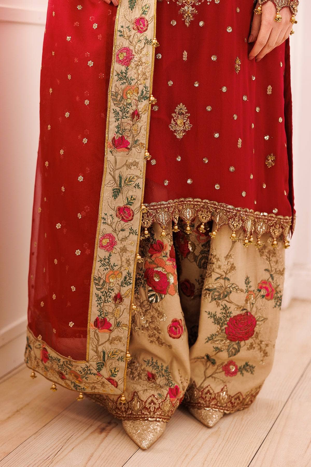 img_charizma_dastaan_e_jashan_awwal_boutique