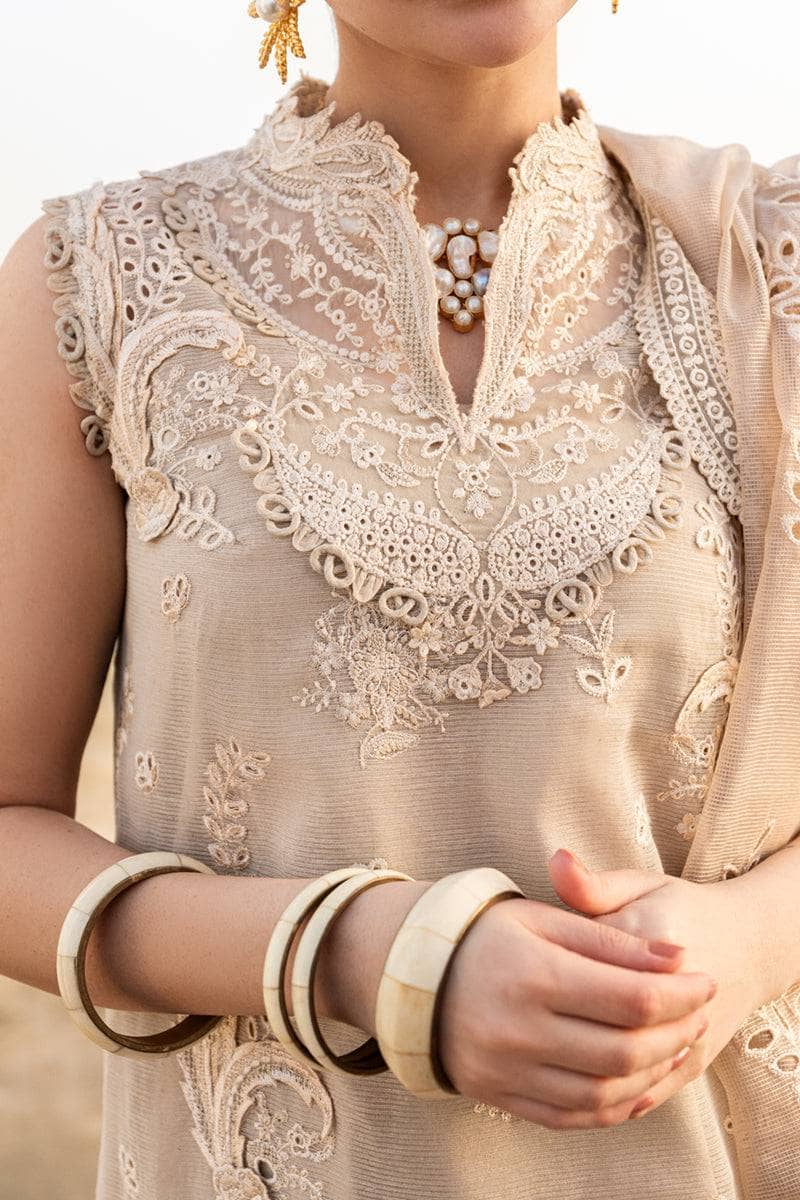 img_qalamkar_luxury_sahil_lawn_23_awwal_boutique