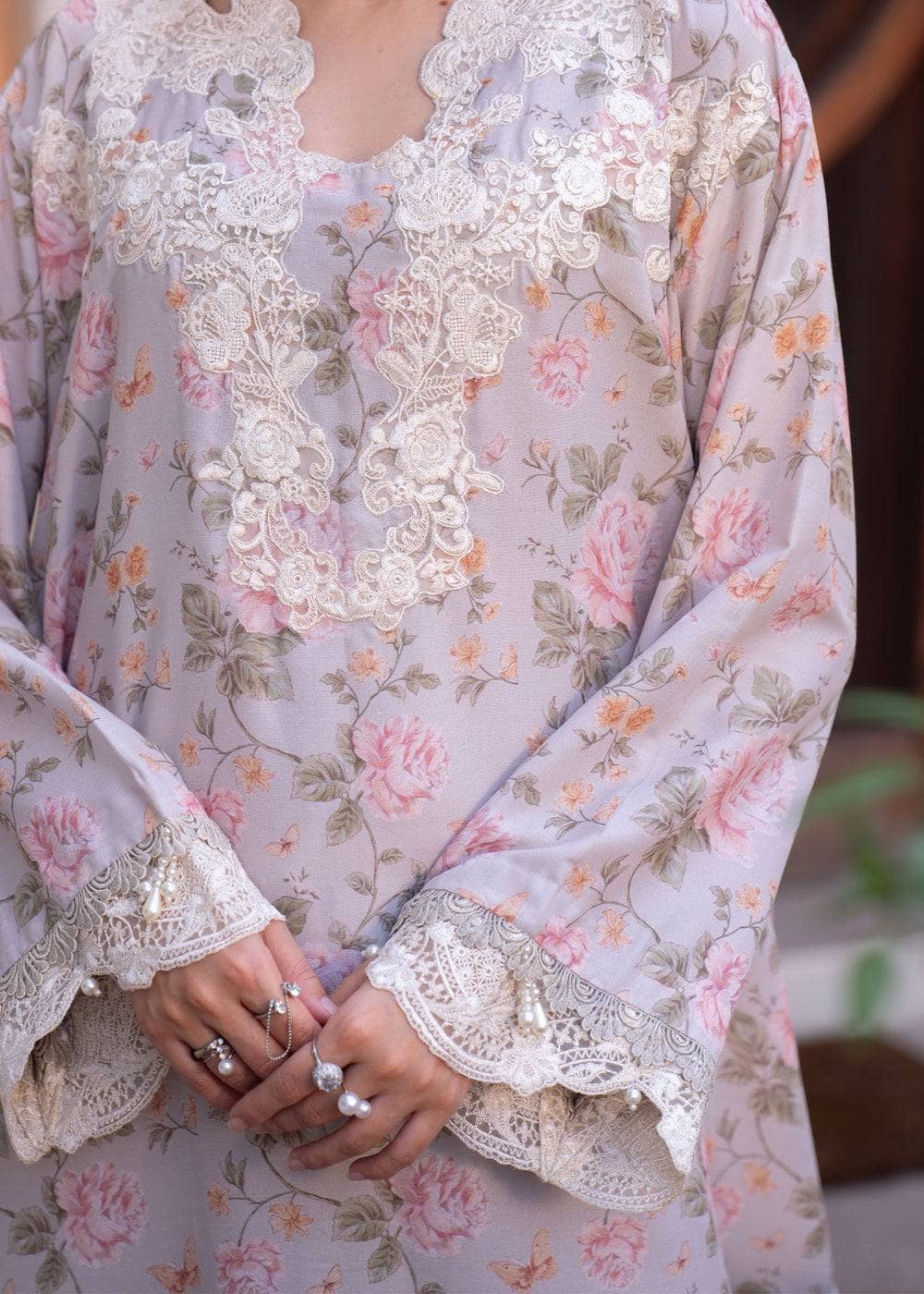 Myeesha Lawns/Kanwal