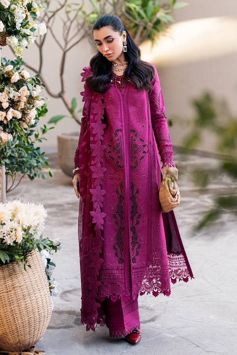 img_qalamkar_luxury_sahil_lawn_25_awwal_boutique