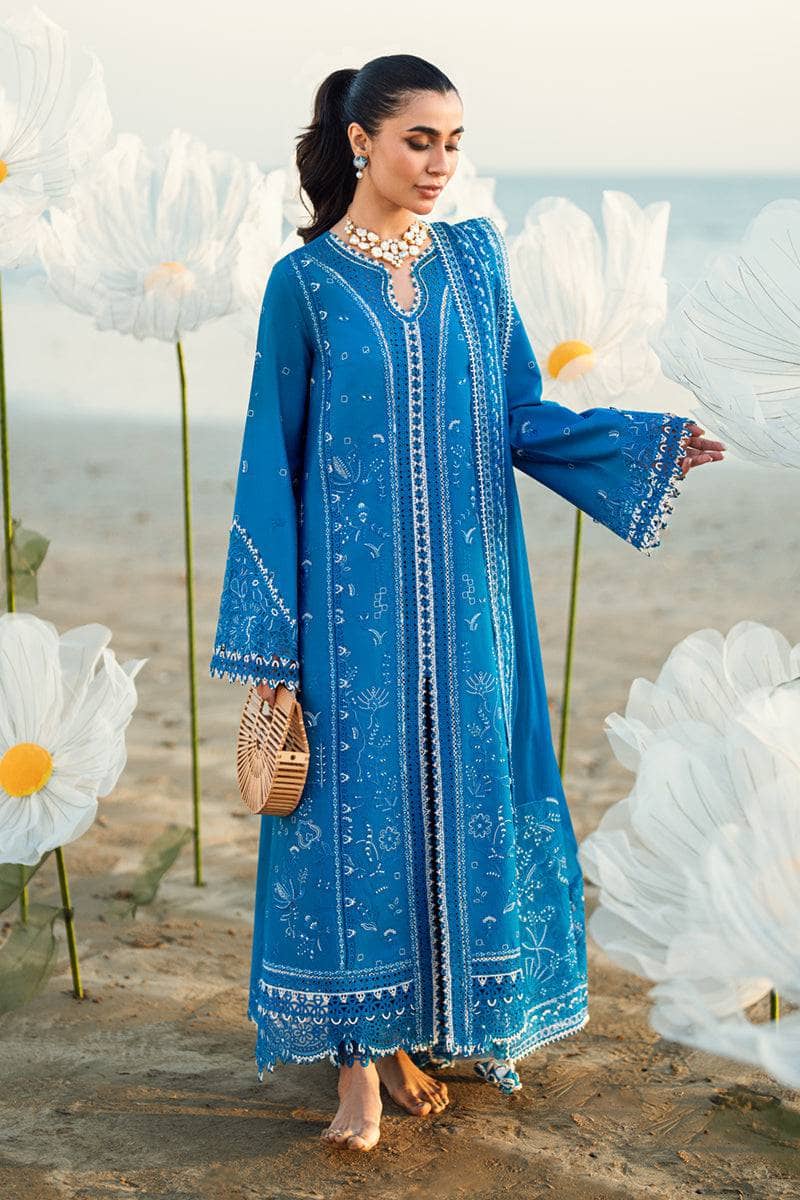 img_qalamkar_luxury_sahil_lawn_23_awwal_boutique
