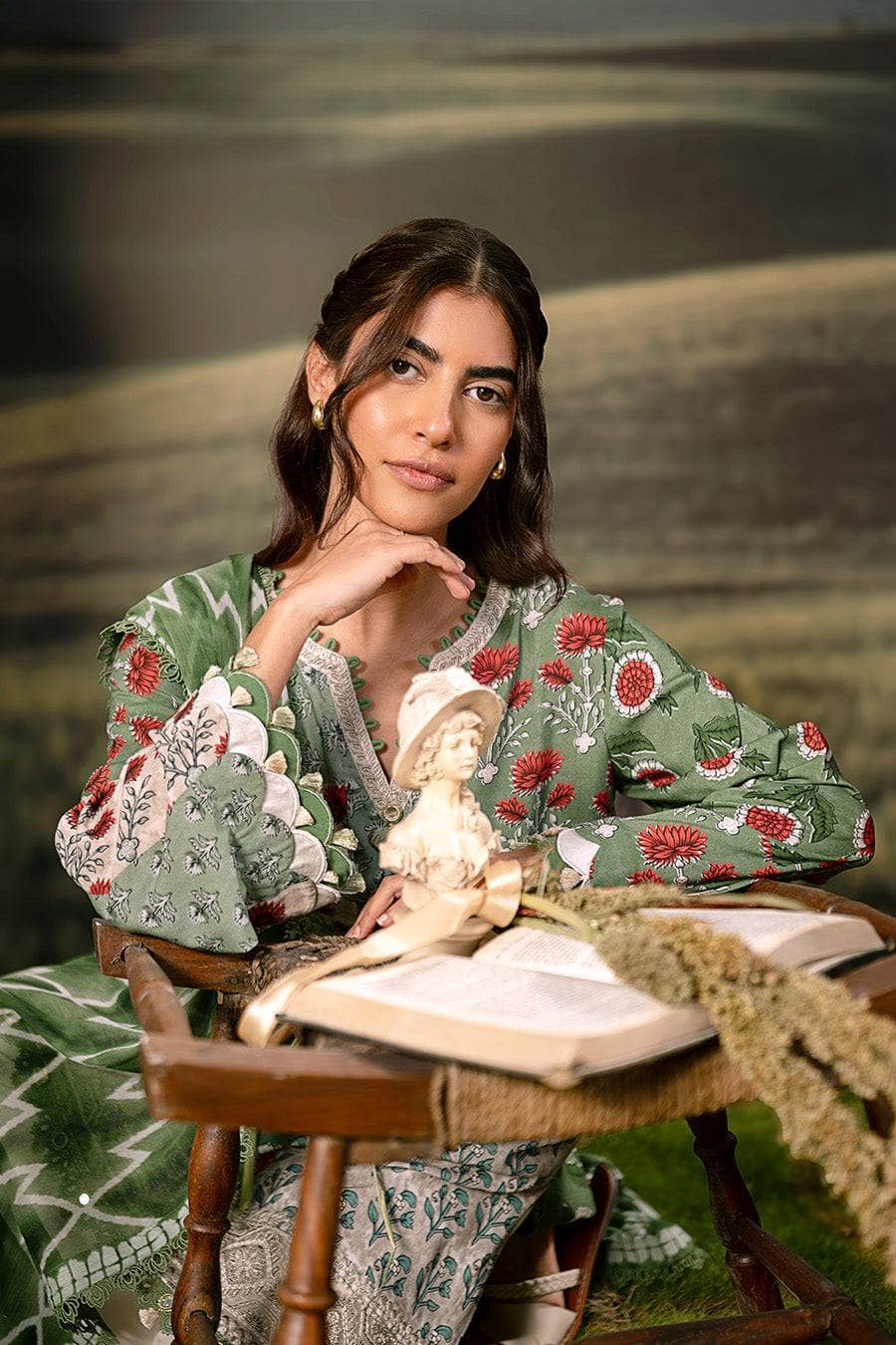 Maria B M Basics 25/Embroidered Arabic Lawn Suit | MB-PFUS25-02B/Green