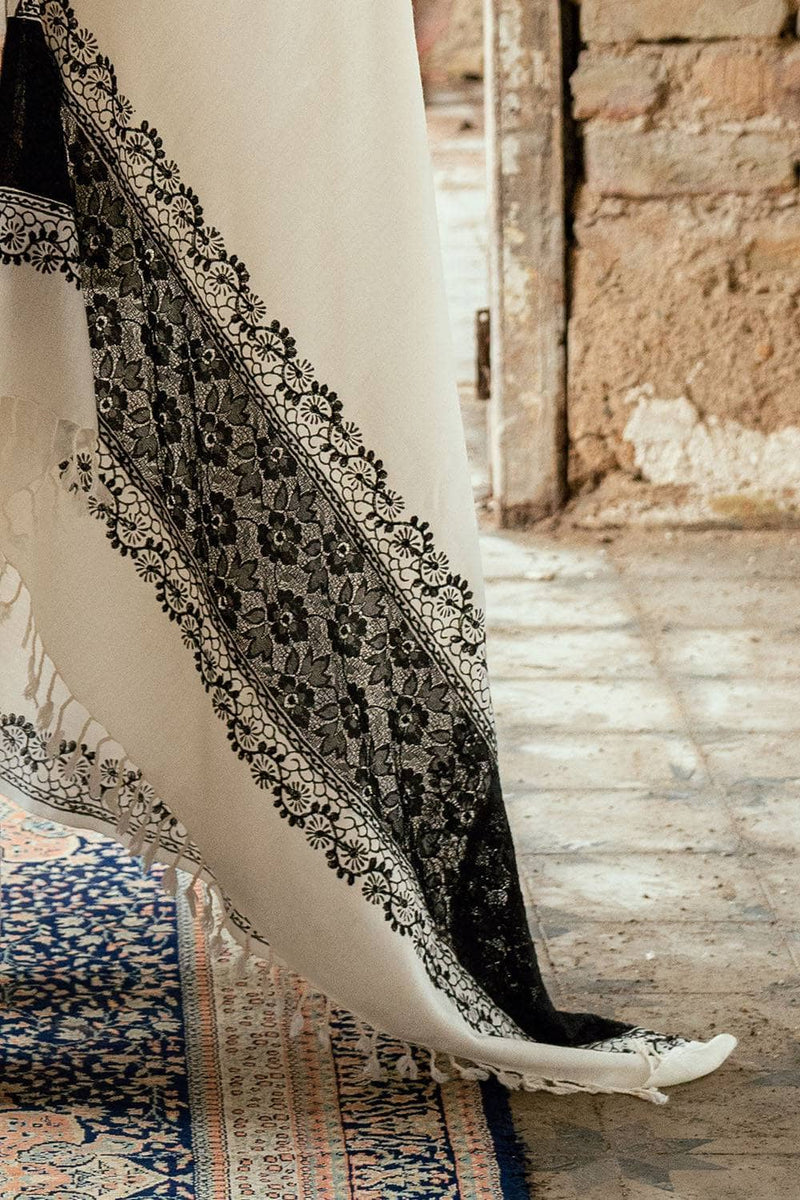 Gul Ahmed Luxe Winter/AP 52015/Pashmina Shawl