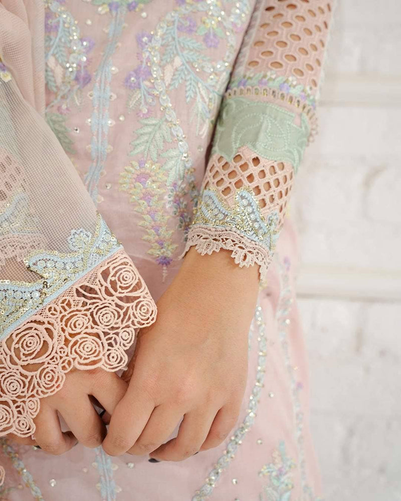 img_mushq_astoria_lawn_23_awwal_boutique