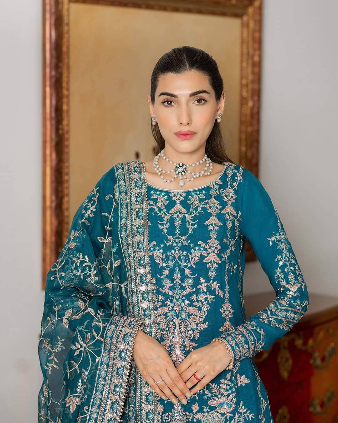 img_faiza_saqlain_nira_wedding_awwal_boutique