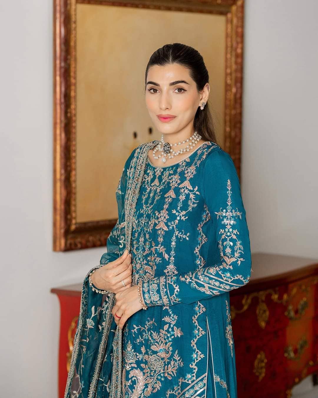 img_faiza_saqlain_nira_wedding_awwal_boutique