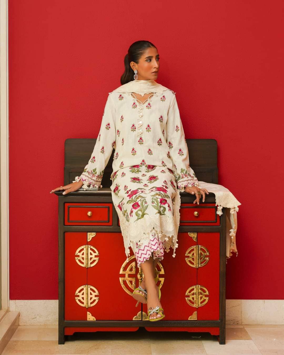 img_sana_safinaz_muzlin_23_awwal_boutique