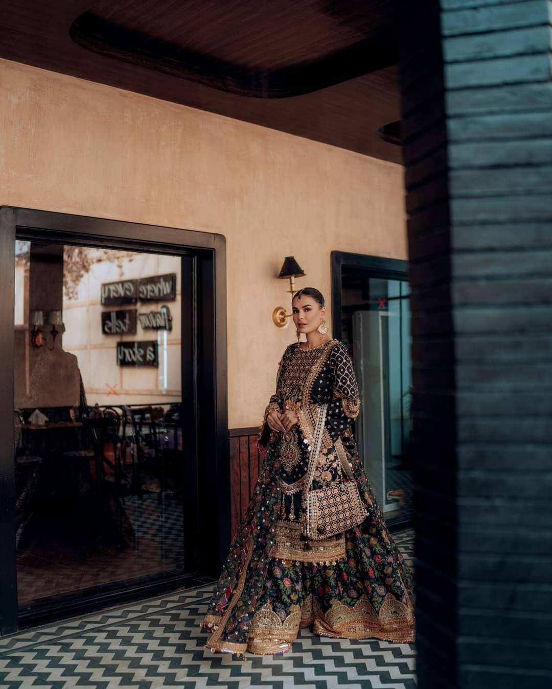 img_mohsin_naveed_ranjha_awwal_boutique