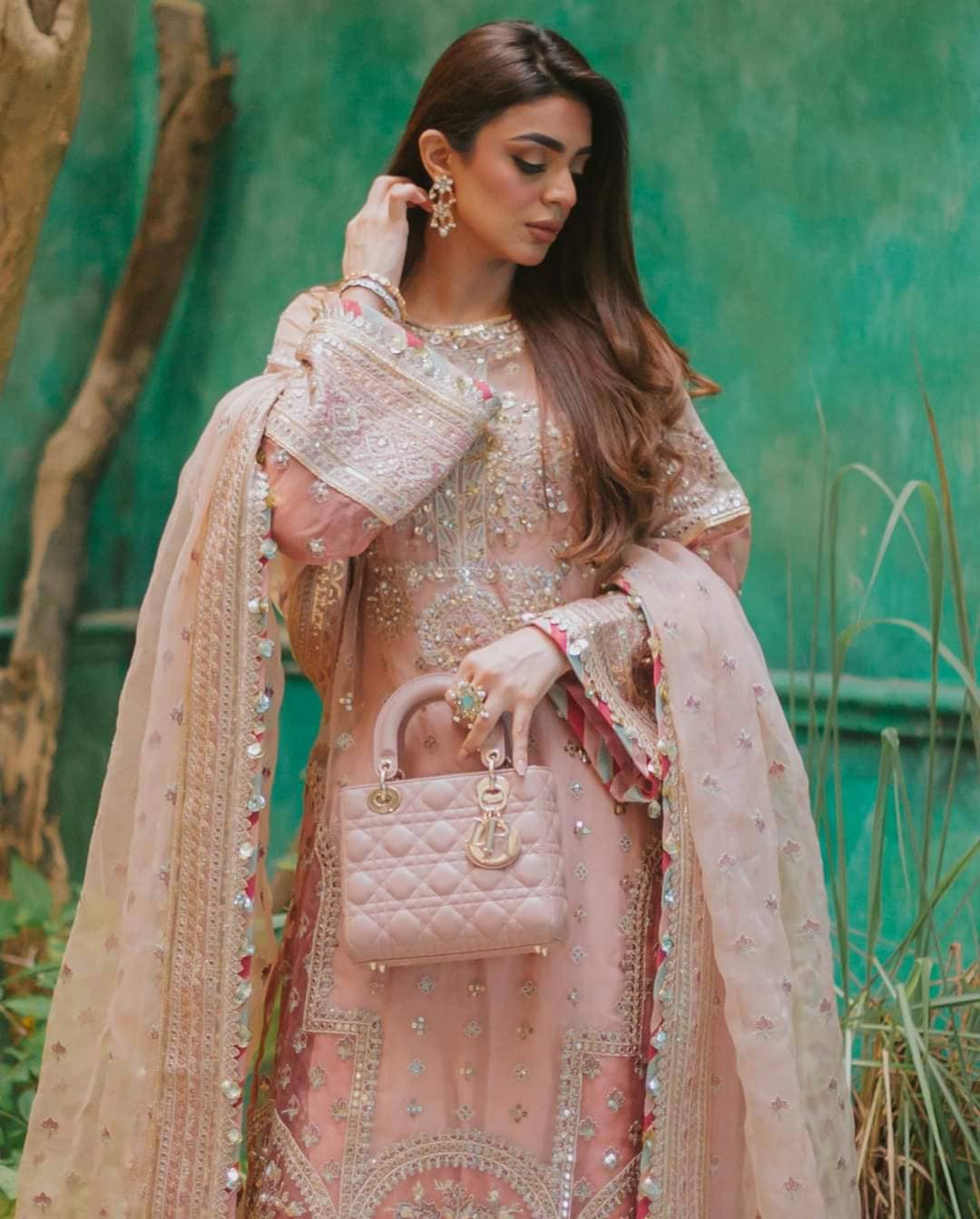 img_mohsin_naveed_ranjha_awwal_boutique