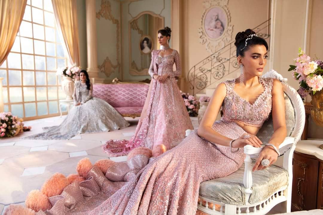 img_republic_womens_wear_wedding_couture_awwal_boutique