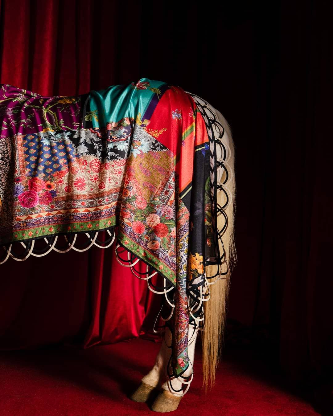 img_sana_safinaz_lawn_24_awwal_boutique