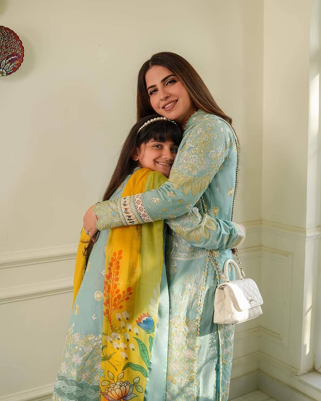 img_faiza_saqlain_lawn_24_awwal_boutique