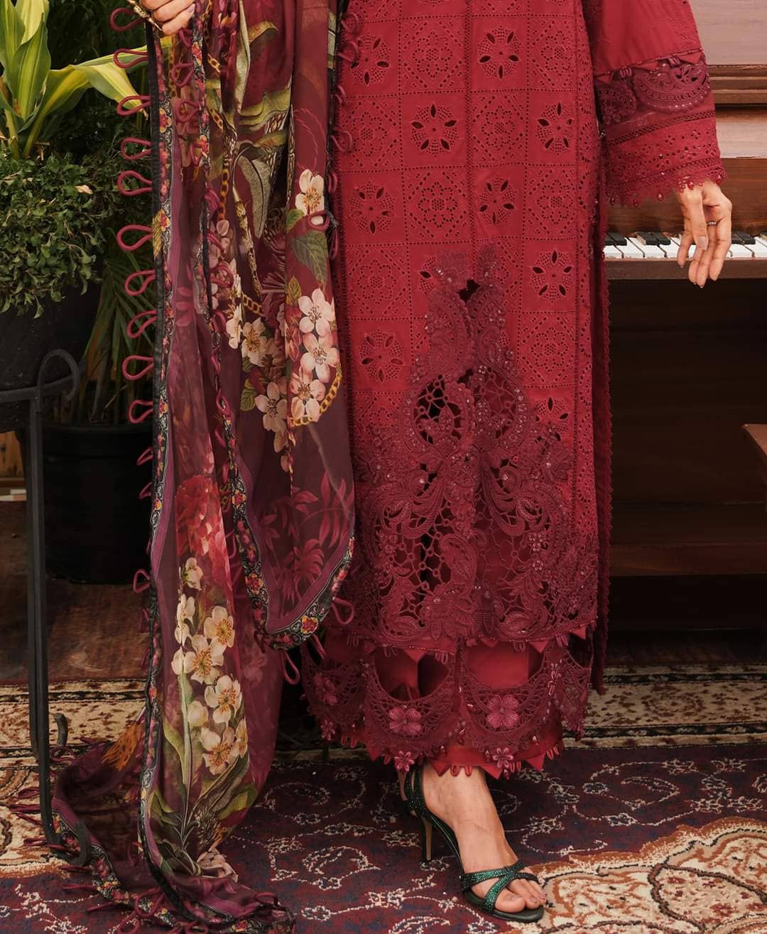 img_kahf_lawn_24_awwal_boutique