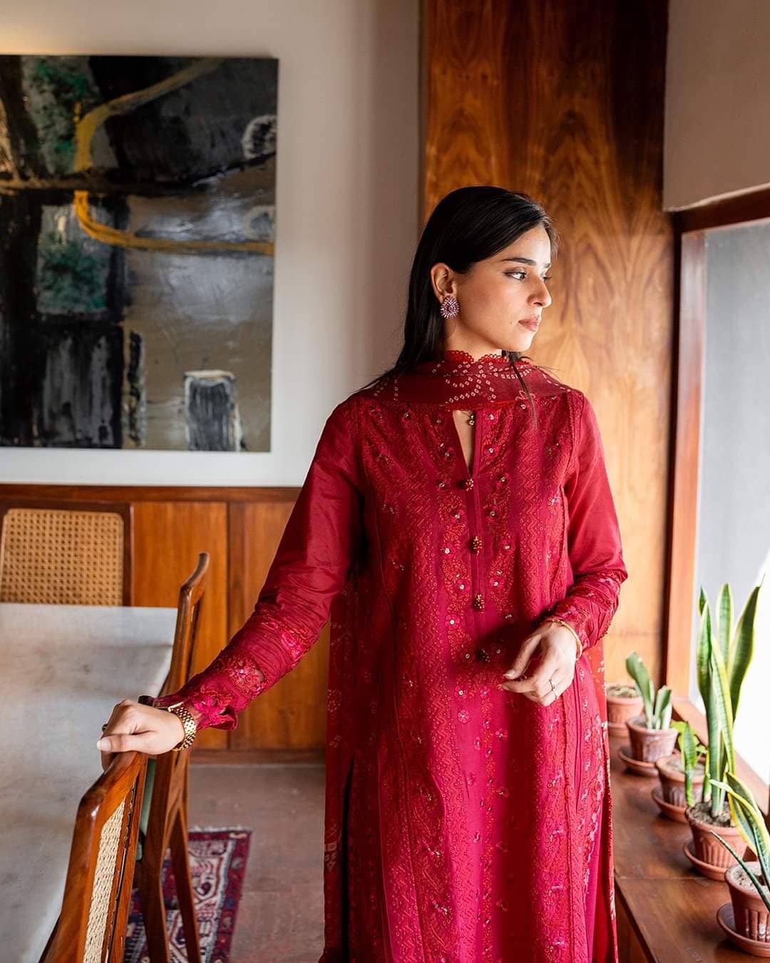 img_spotted_in_saira_rizwan_lawn_awwal_boutique