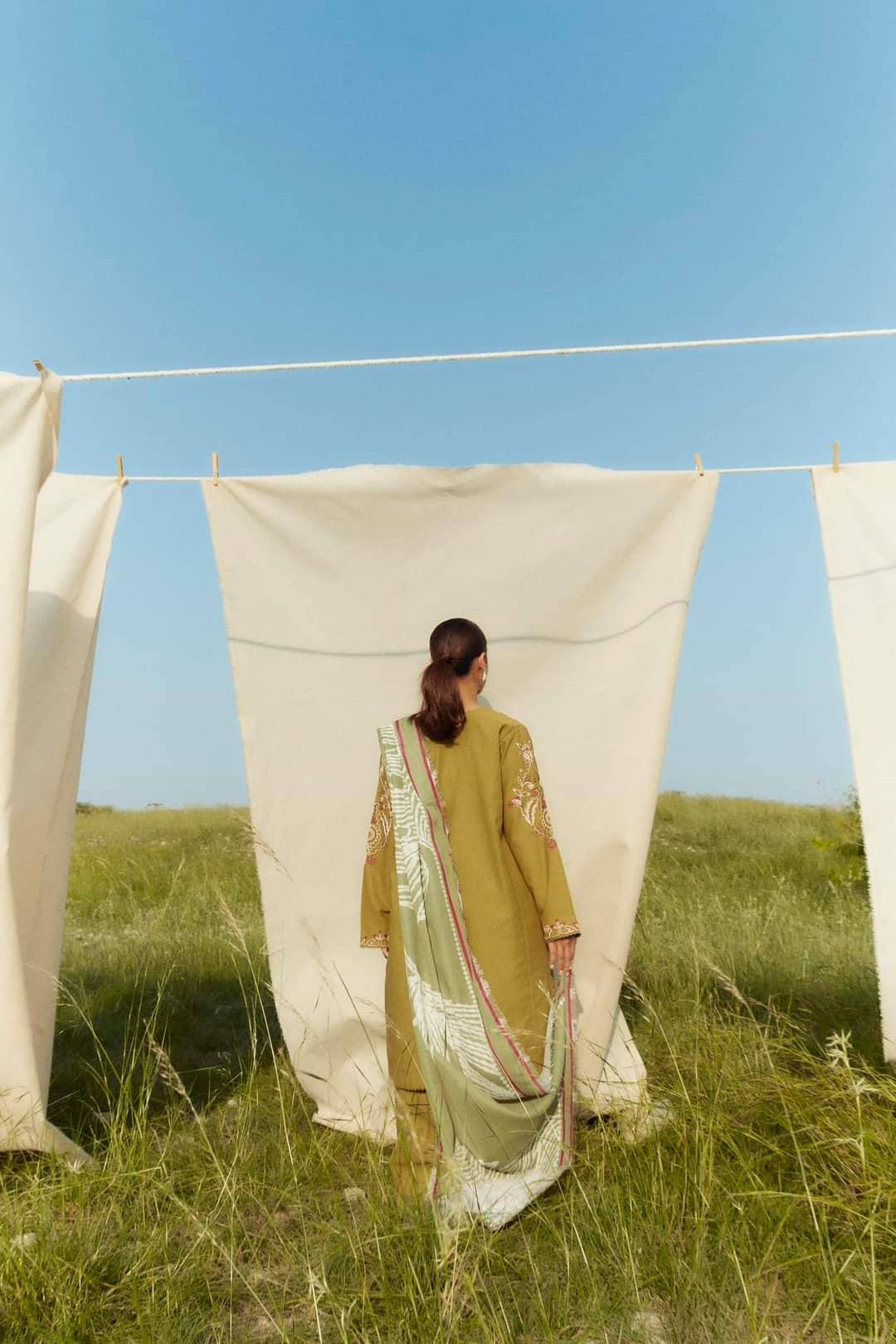 img_zara_shahjahan_coco_winter_24_awwal_boutique