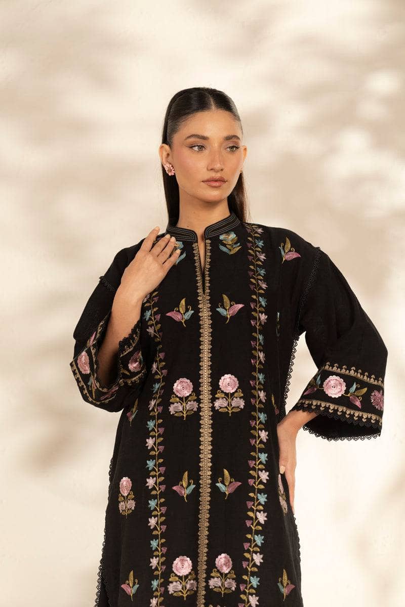 Al Karam Winter 25/RTS | SHIRT, TROUSER/Khaddar