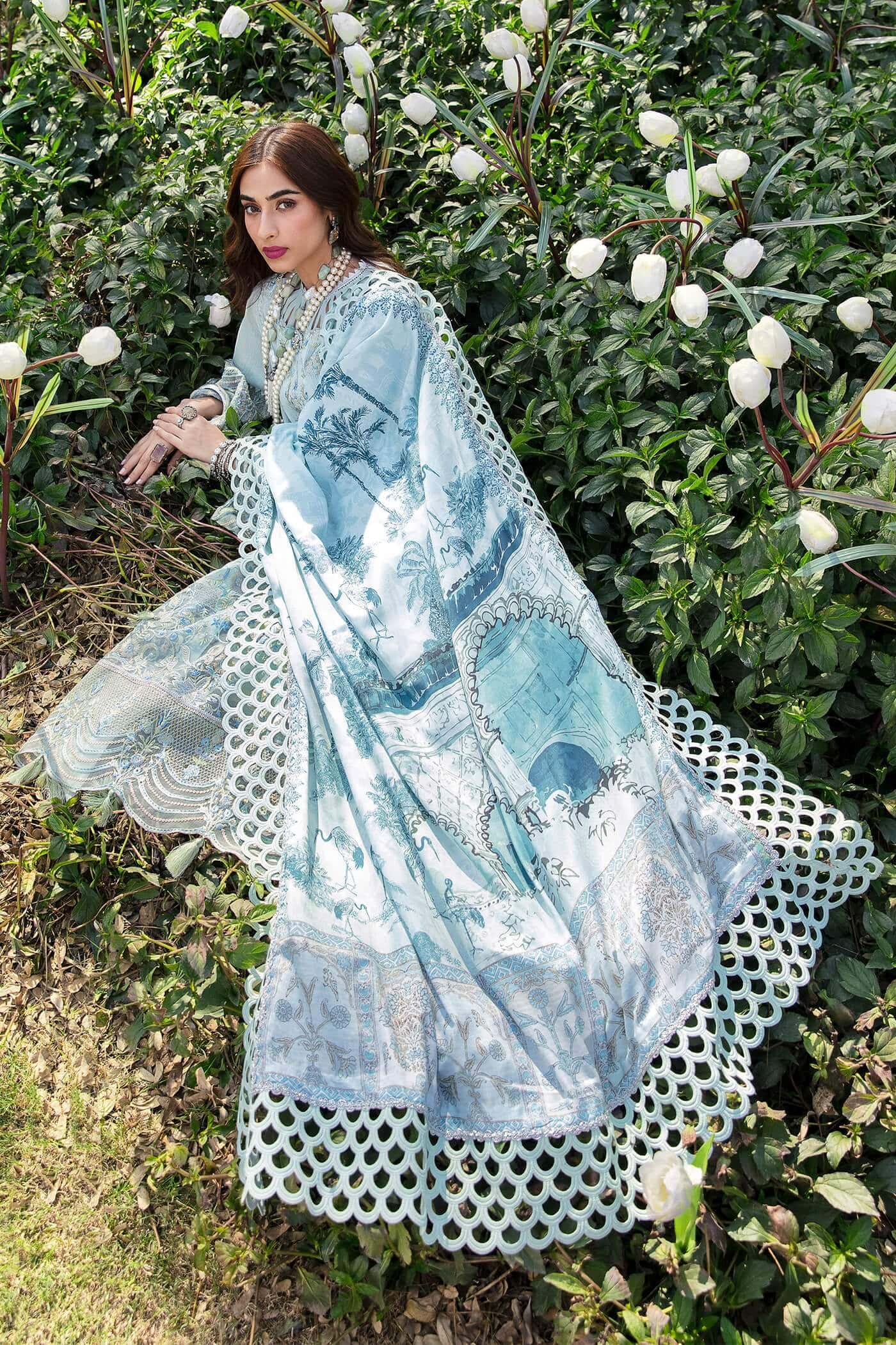 img_nilofer_shahid_lawn_23_awwal_boutique