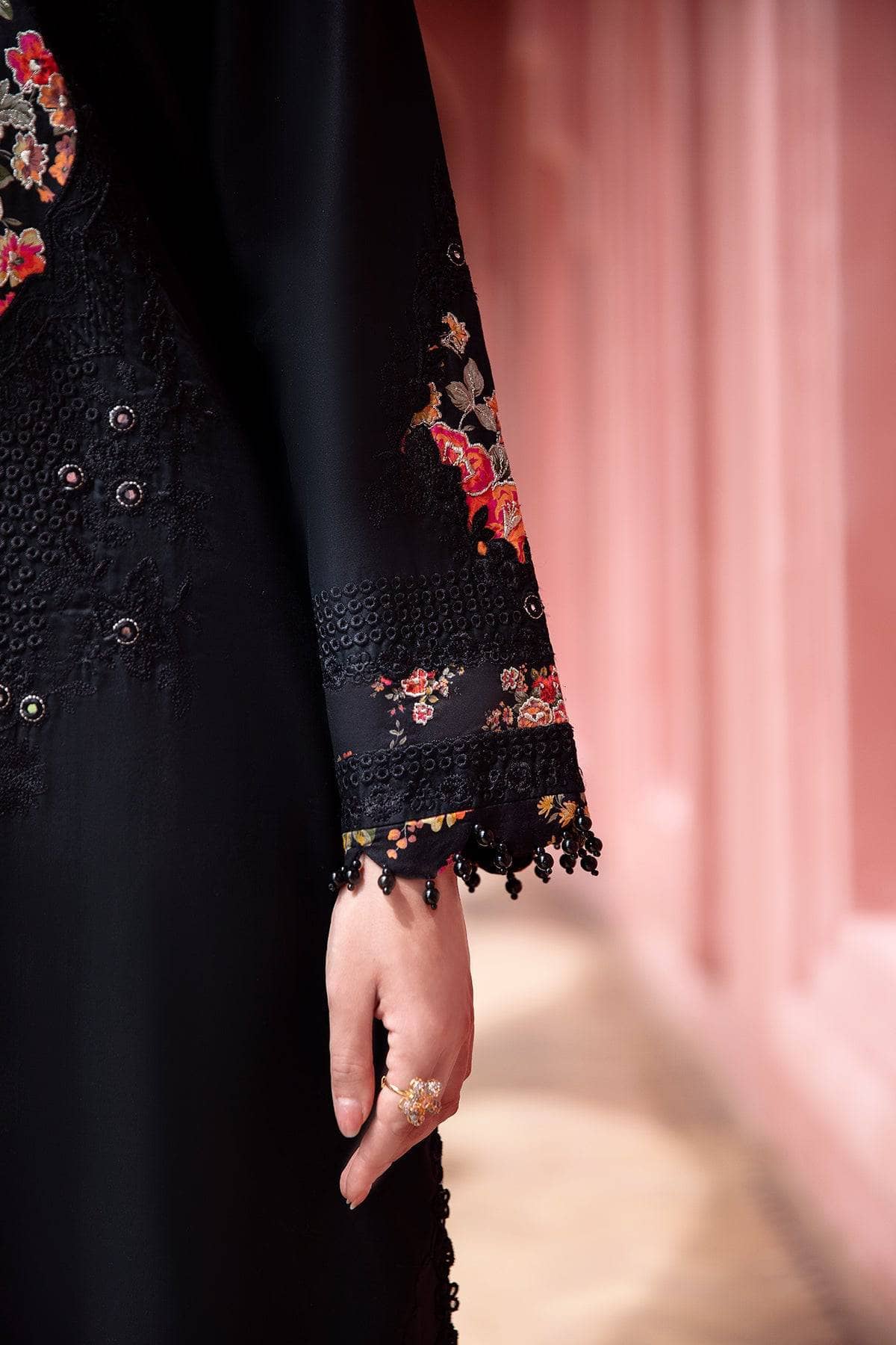 img_charizma_reem_awwal_boutique