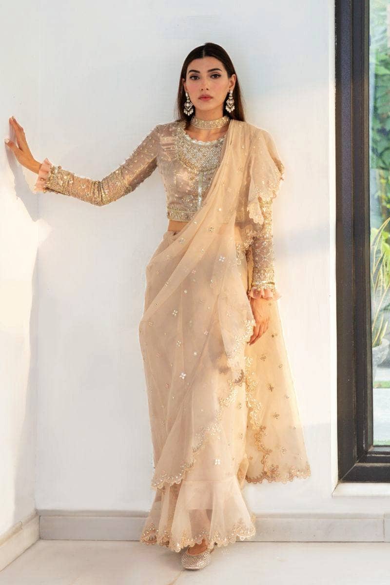 img_spotted_in_qalamkar_heer_ranjha_awwal_boutique