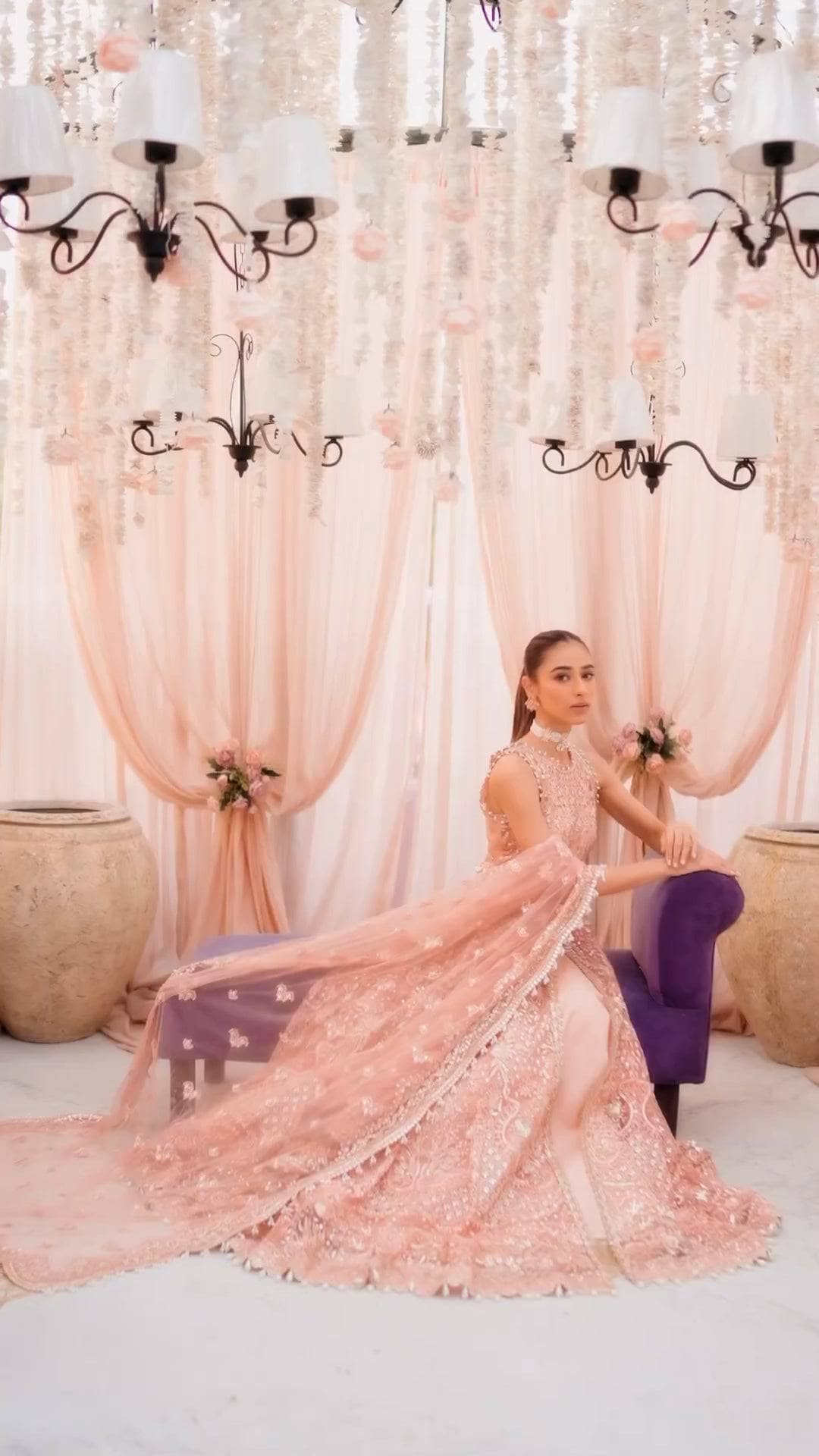 img_spottee_in_afrozeh_dastaangoi_awwal_boutique