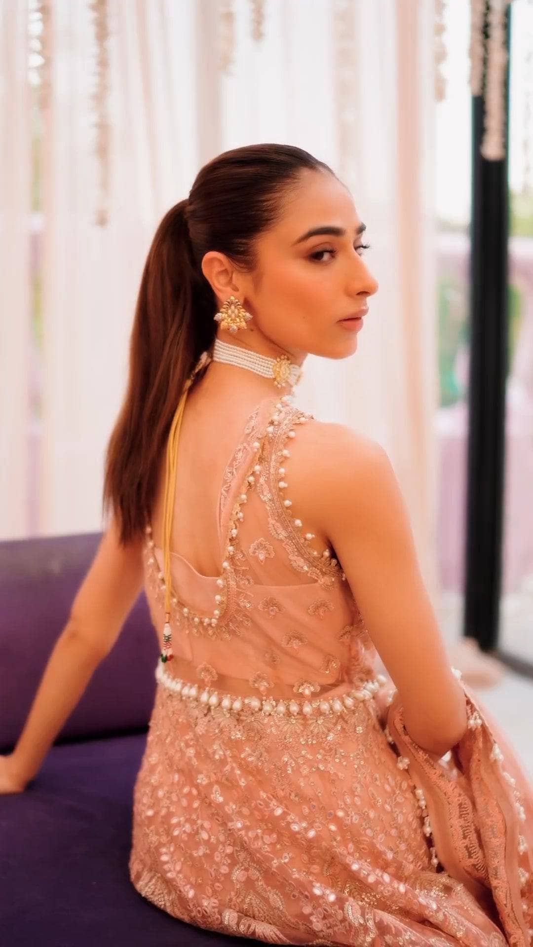 img_spottee_in_afrozeh_dastaangoi_awwal_boutique